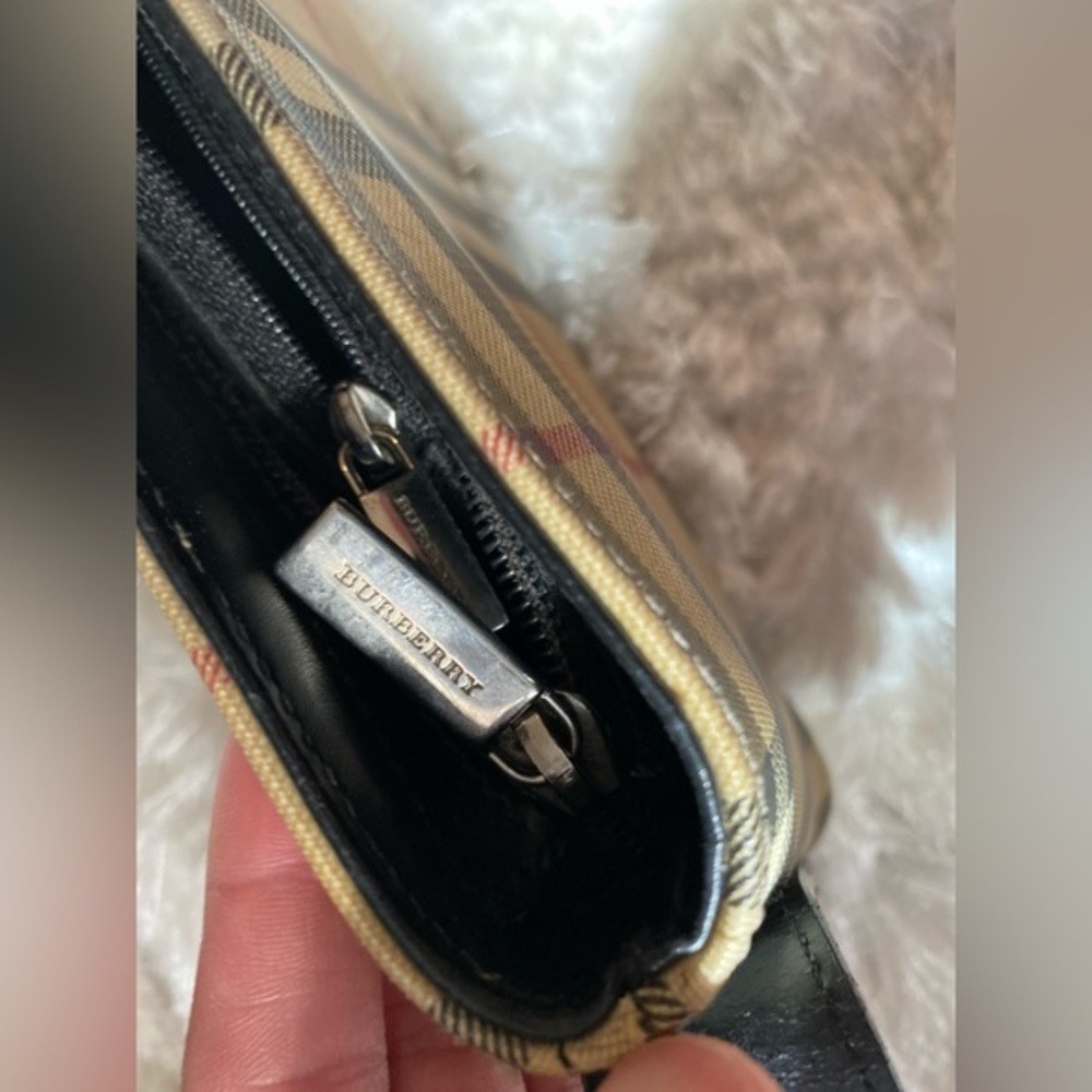 Vintage Burberry Check shoulder bag - Picture 3 of 12